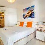 Aolani Apartment By Hello Homes Sitges