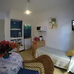 Apartamentos Montserrat