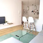 Gaudi Street Apartments