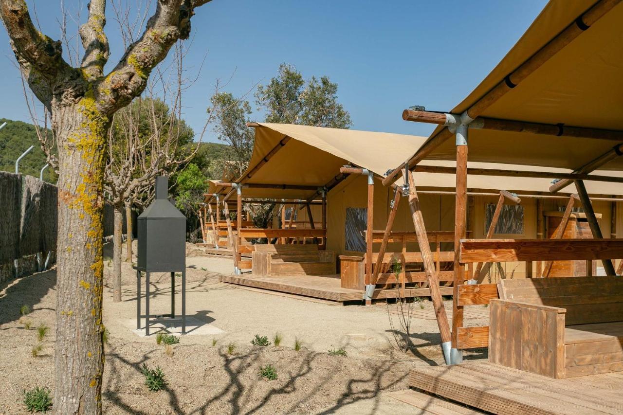 Holacamp Garrofer 2*