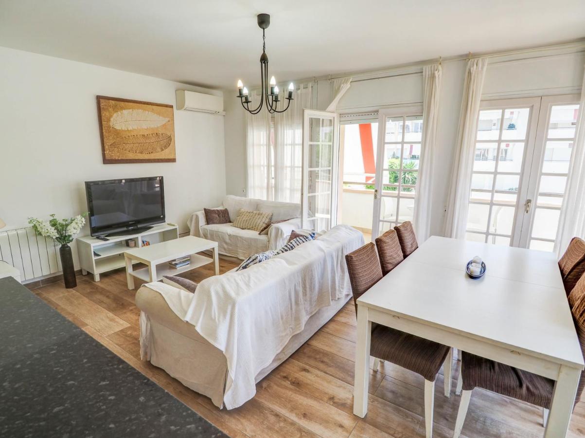Apartment Clarimar Beach By Hello Homes Sitges