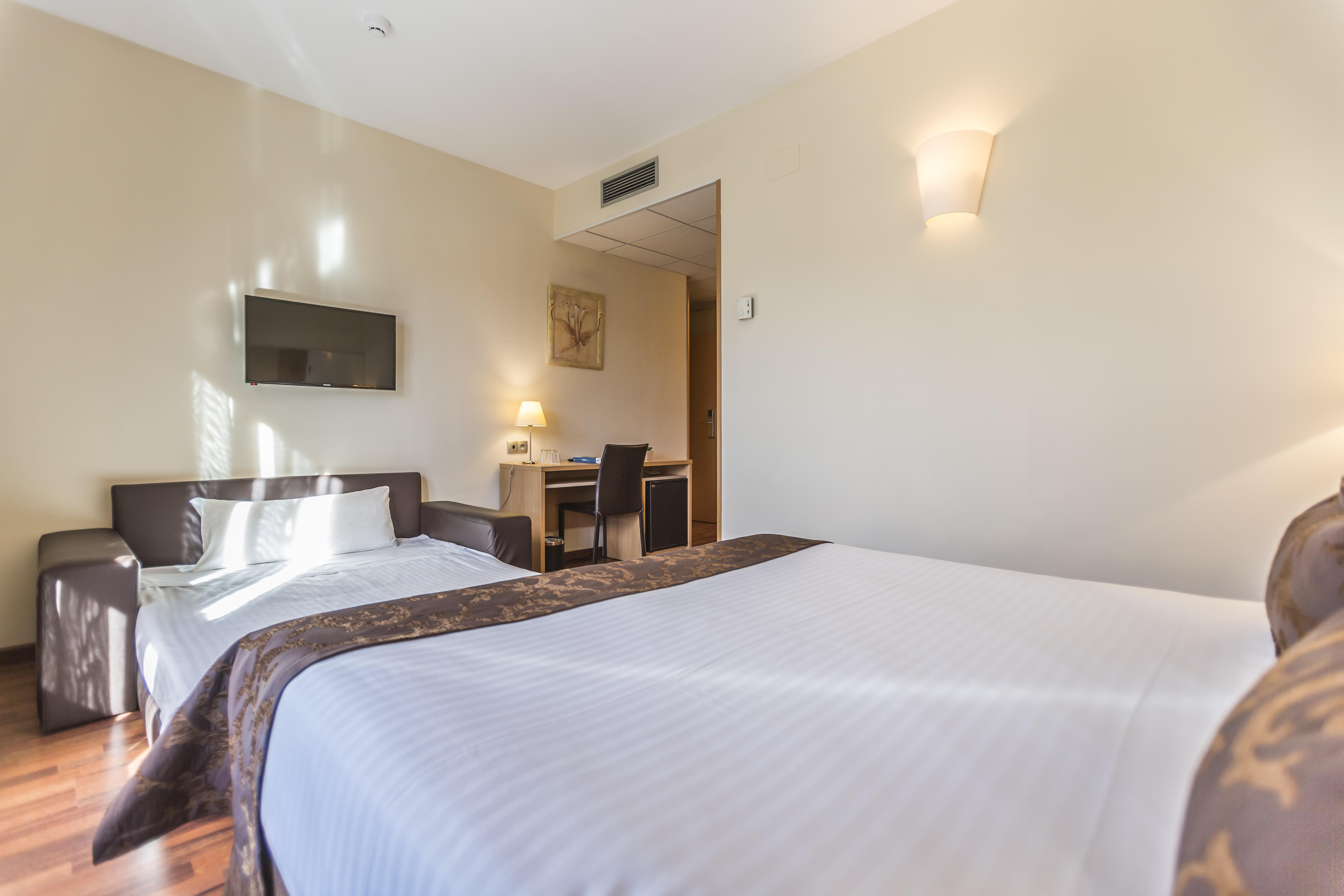 Hotel Desitges 4*