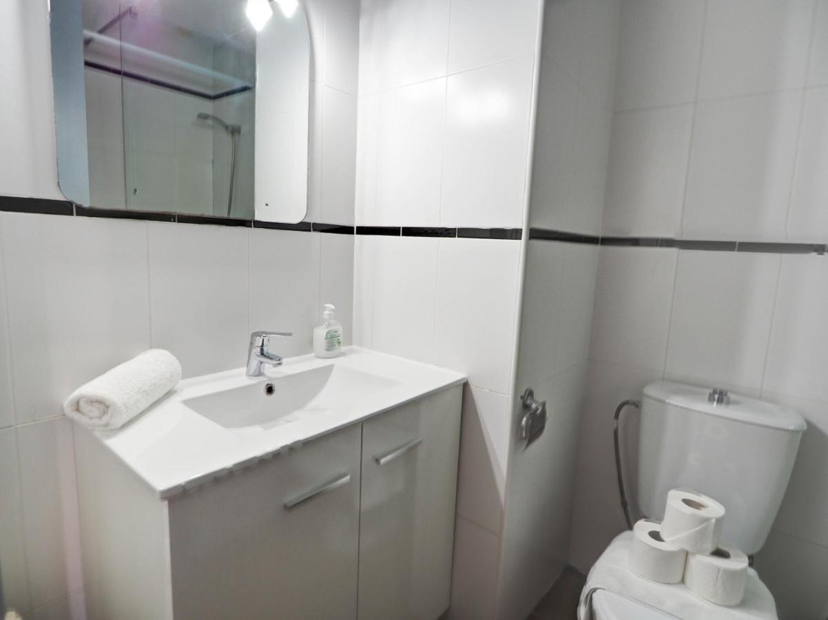 Apartment Clarimar Sky Blue By Hello Homes
