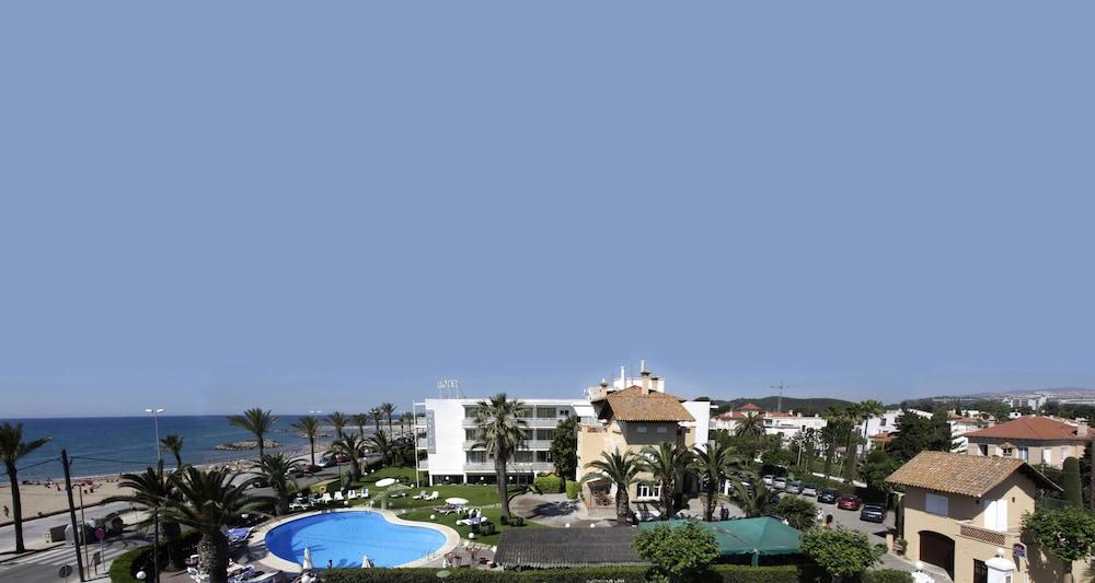 Subur Maritim 4*