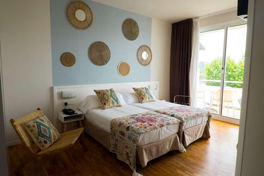 Subur Maritim 4*