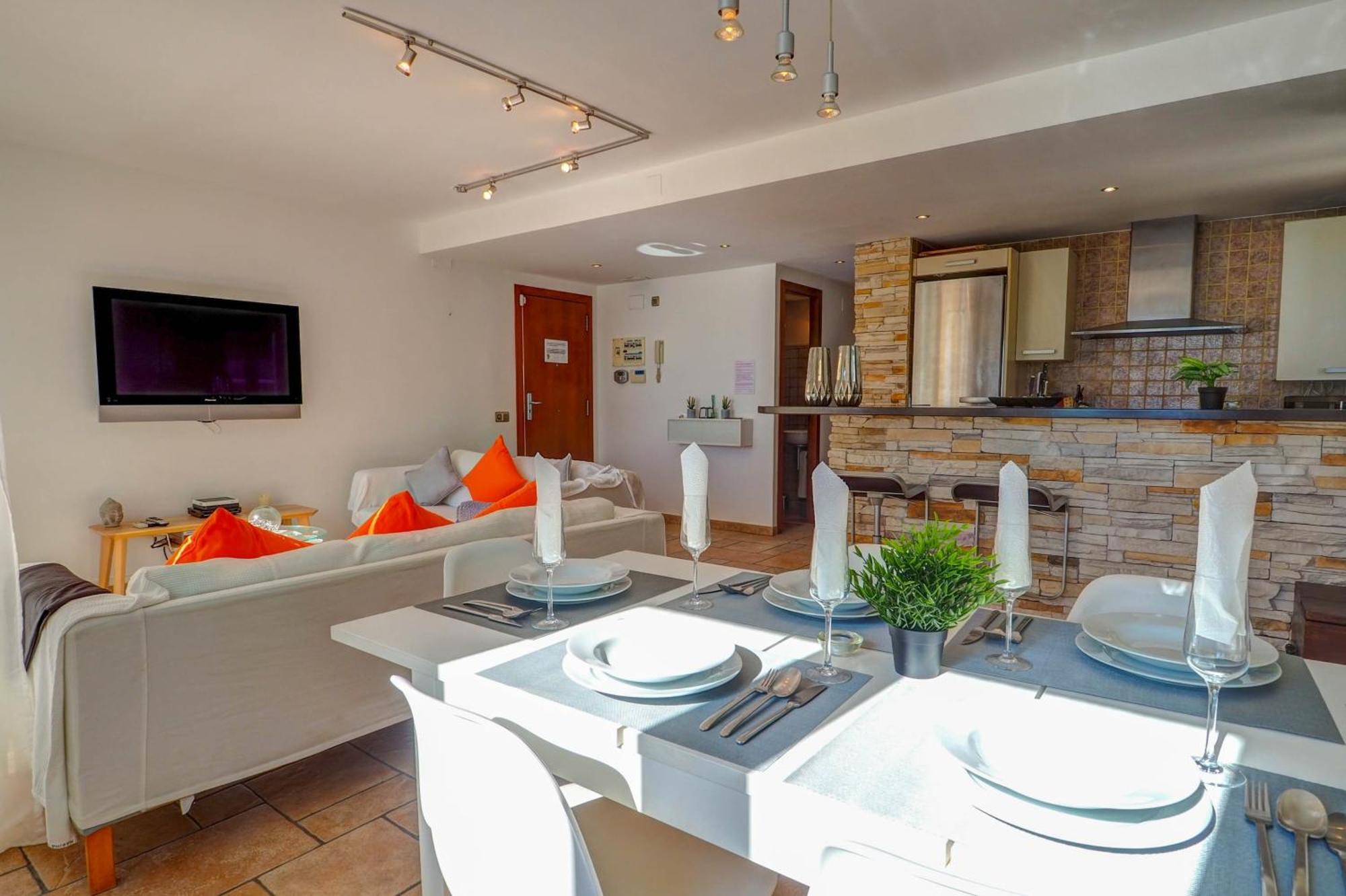 Apartment La Marina Sea Front By Hello Homes *