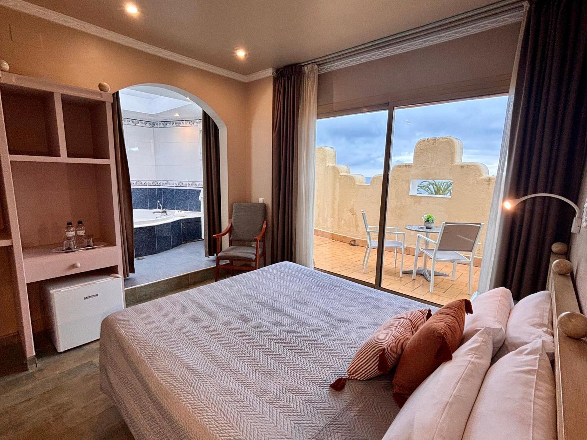 Celimar Hotel 3*