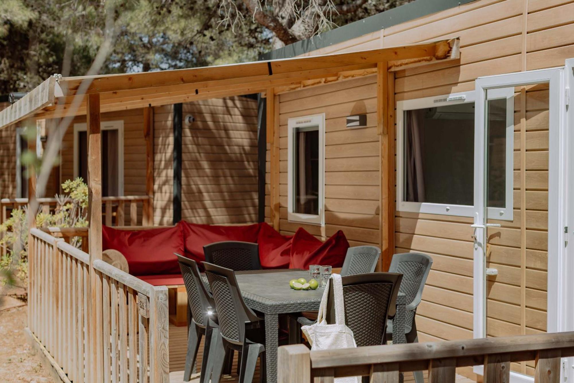 Holacamp Garrofer