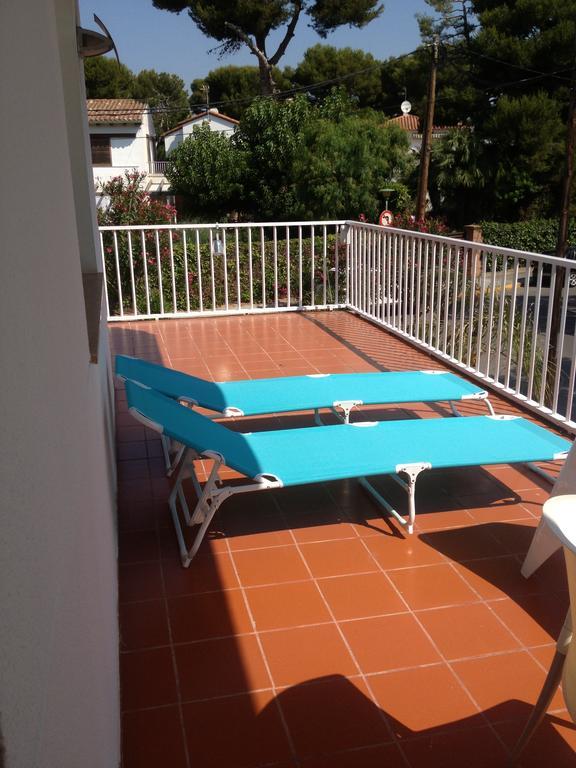 Hostal Beach *