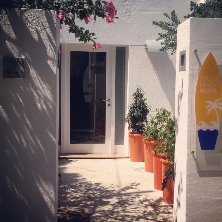 Hostal Beach *