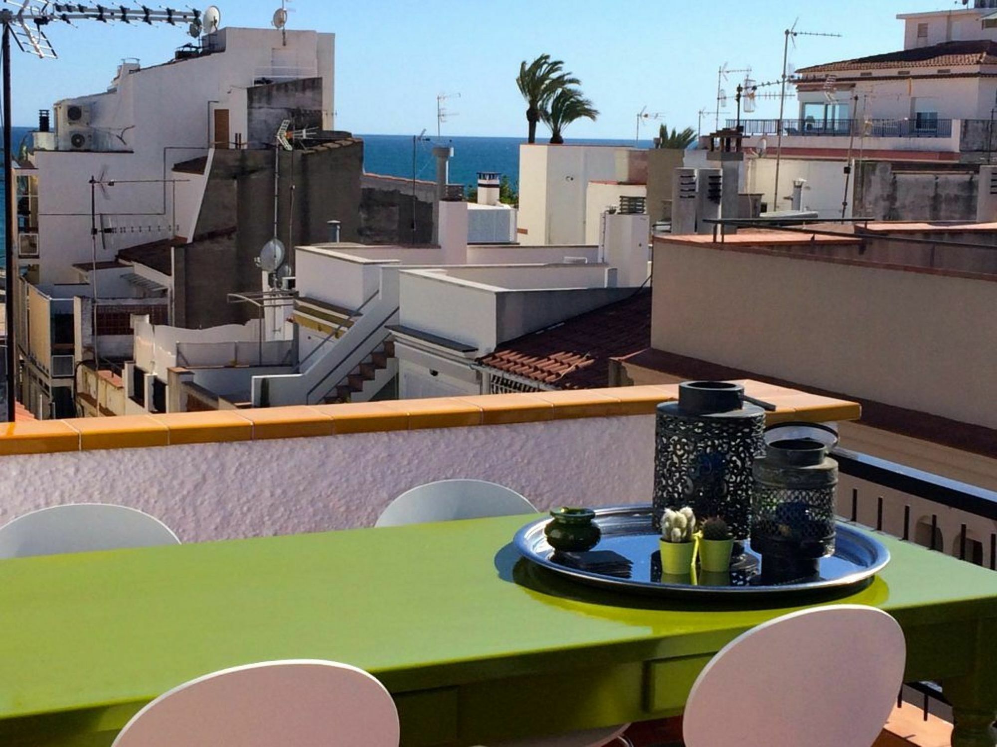 Unique With Amazing Terrace Centre