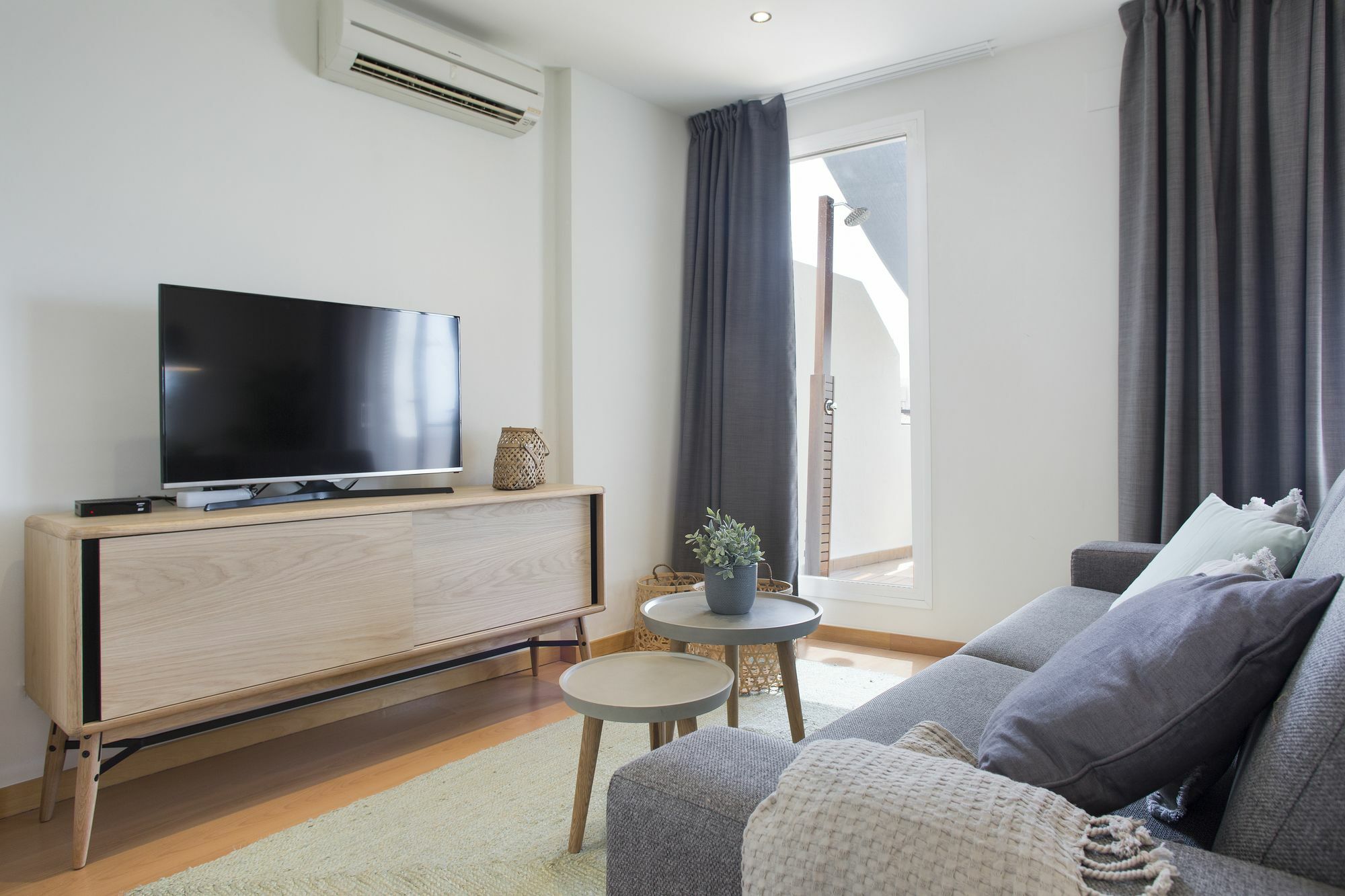 Group Soul Apartment