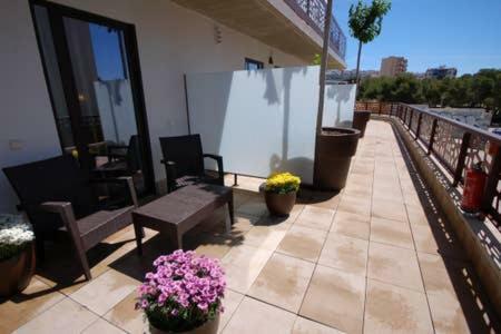 Resort Sitges Apartment Apartahotel 3*