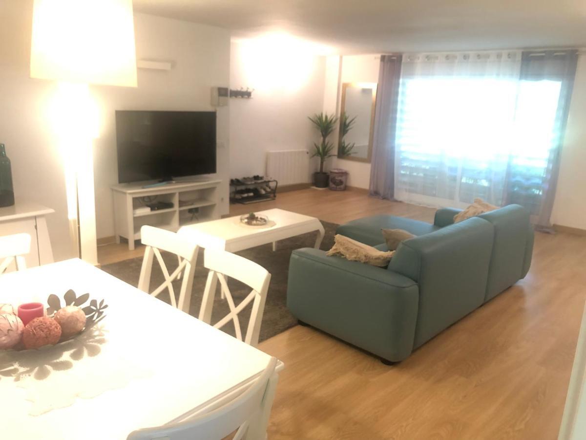 En Sitges, Primera Linea De Playa * Sitges