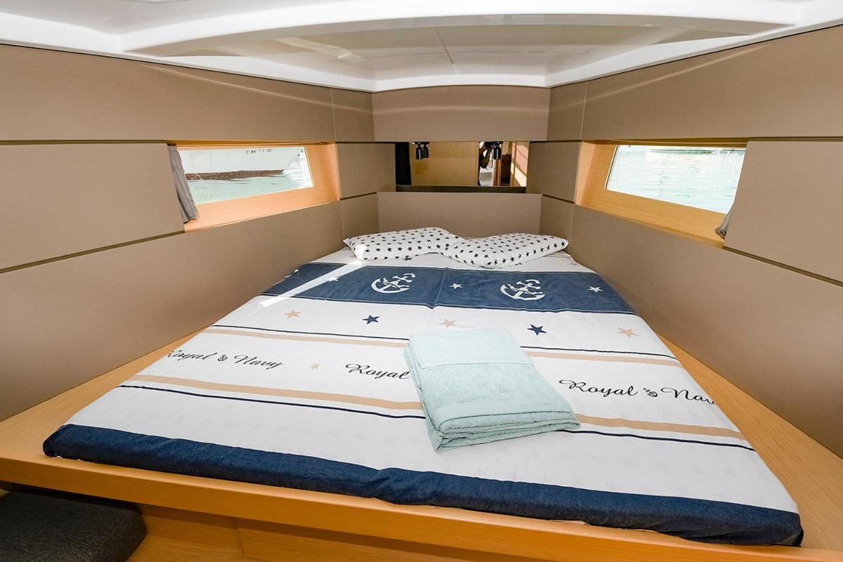 Oceanis 38 * Sitges