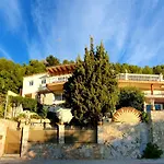 Ashram Villa Sunshine