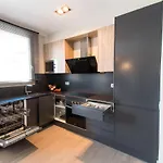 Sitges Spaces Seaside Beach Flat- 4 Bedroom, 2 Bathroom, Terrace, Near Beach