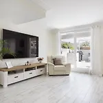 Sitges Spaces Mediterranean Apartments 4 Bedroom, 4 Bathroom, Huge Terrace, Jacuzzi- Sleeps 9