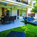 Beach Apartment Garden Vinyet By Hello Homes Sitges