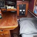 Dejate Acunar Por Nuesto Velero