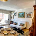 The Rose By Hello Homes Sitges