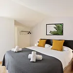 Lucas House Apartments By Sitges Group