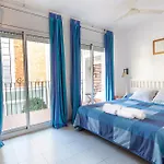 Hola Sitges Apartments