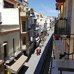 Estrella Primero De Mayo