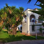 Hotel Capri