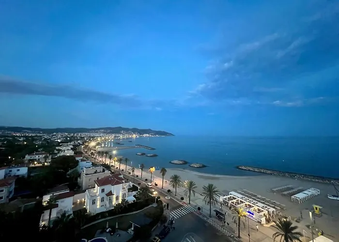 Entire Apartment , 2 Bedrooms Newly Remodeled Center Sitges Barcelona
