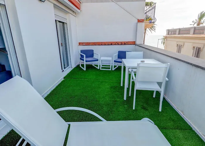 White Penthouse By Hello Homes Sitges