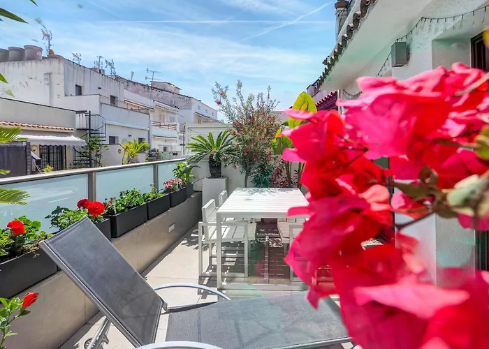 Chic By Hello Homes Sitges