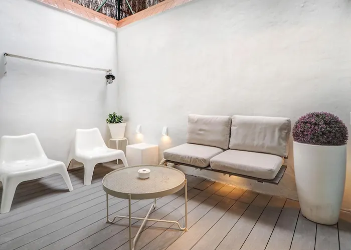 White Center Apartment By Hello Homes Sitges
