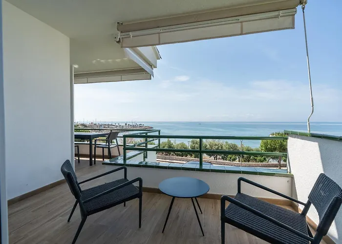 Sitges Frente Al Mar