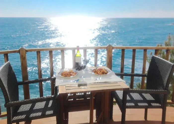 Sitges Balcony Pool & Seaside Apartment