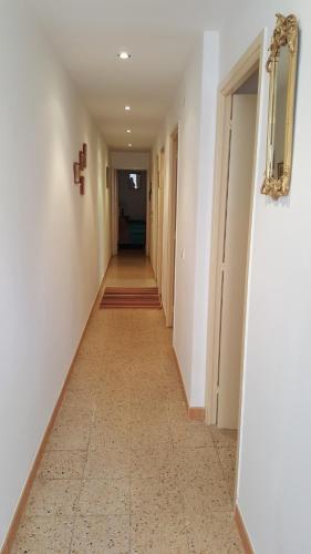 Hector En Apartamento Sitges