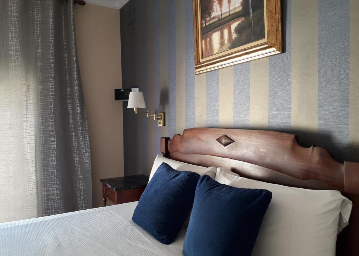 Hotel Noucentista 2*