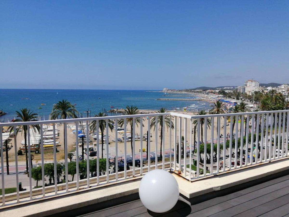 Apartamento Atico Con Fantasticas Vistas Al Mar Y La Iglesia *