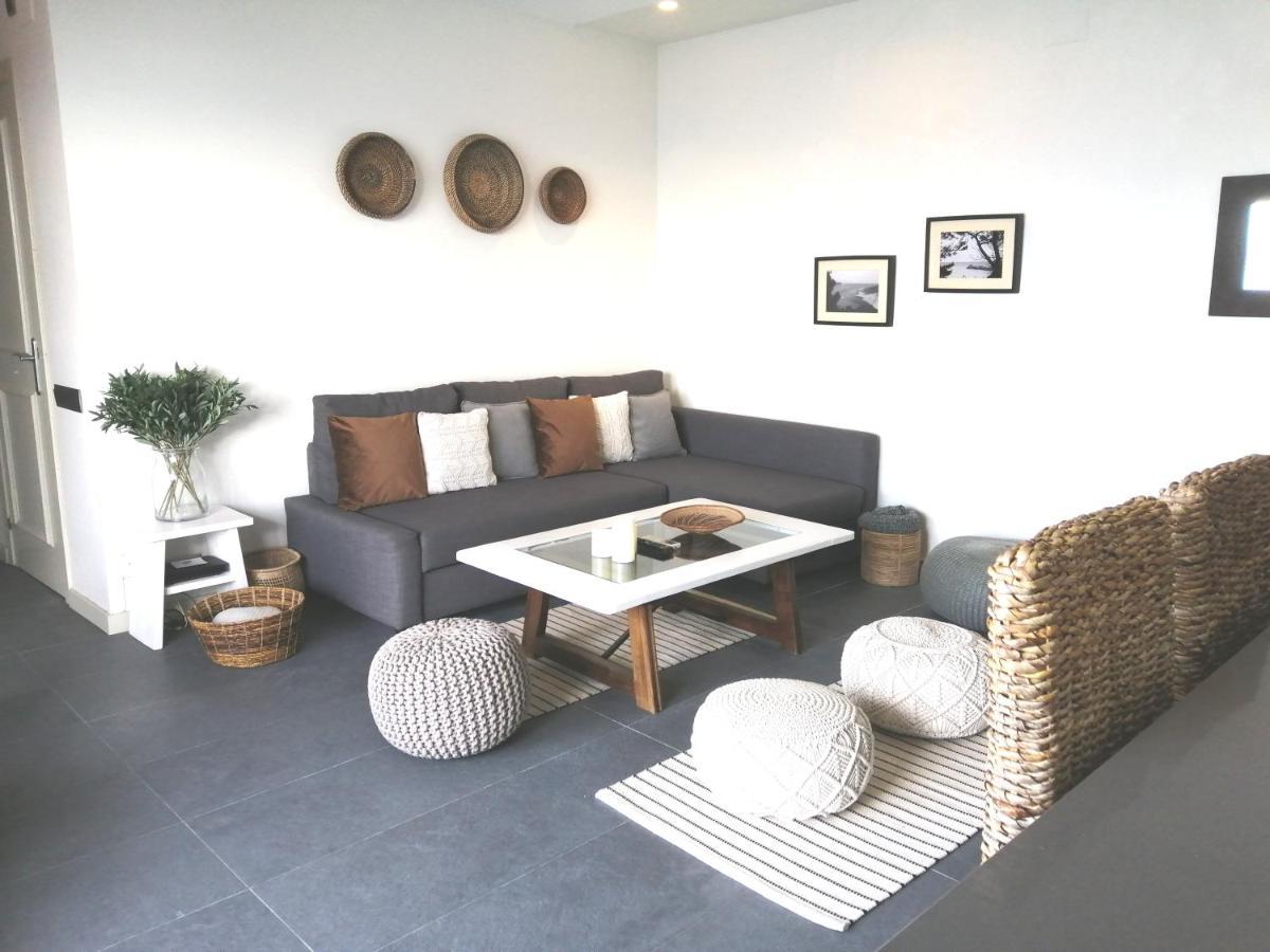 Apartamento Atico Con Fantasticas Vistas Al Mar Y La Iglesia *