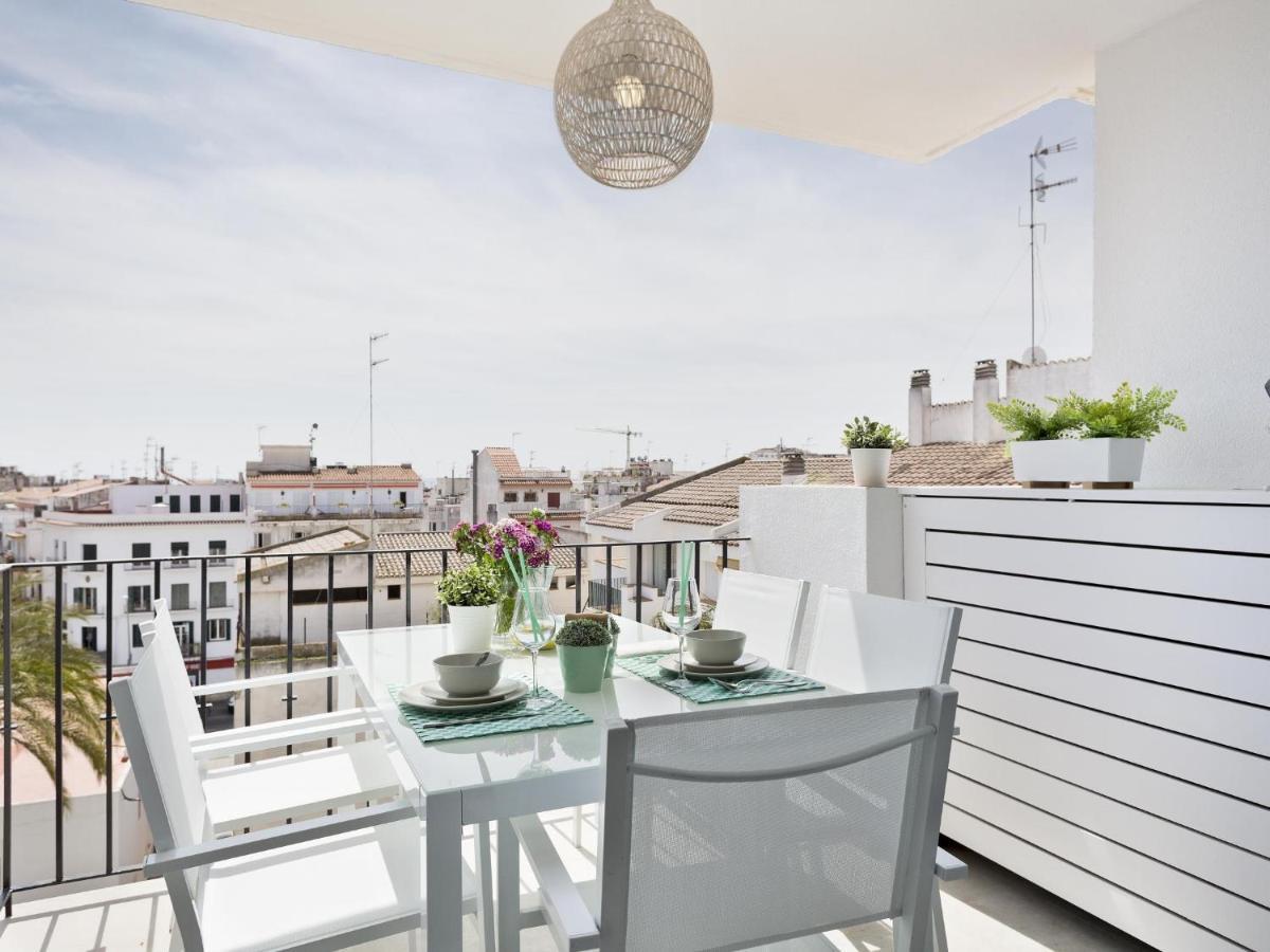 Spaces Oasis Penthouse 3 Bedroom, 2 Bathroom, Terrace, Pool, Sleeps Up To 6 Apartment