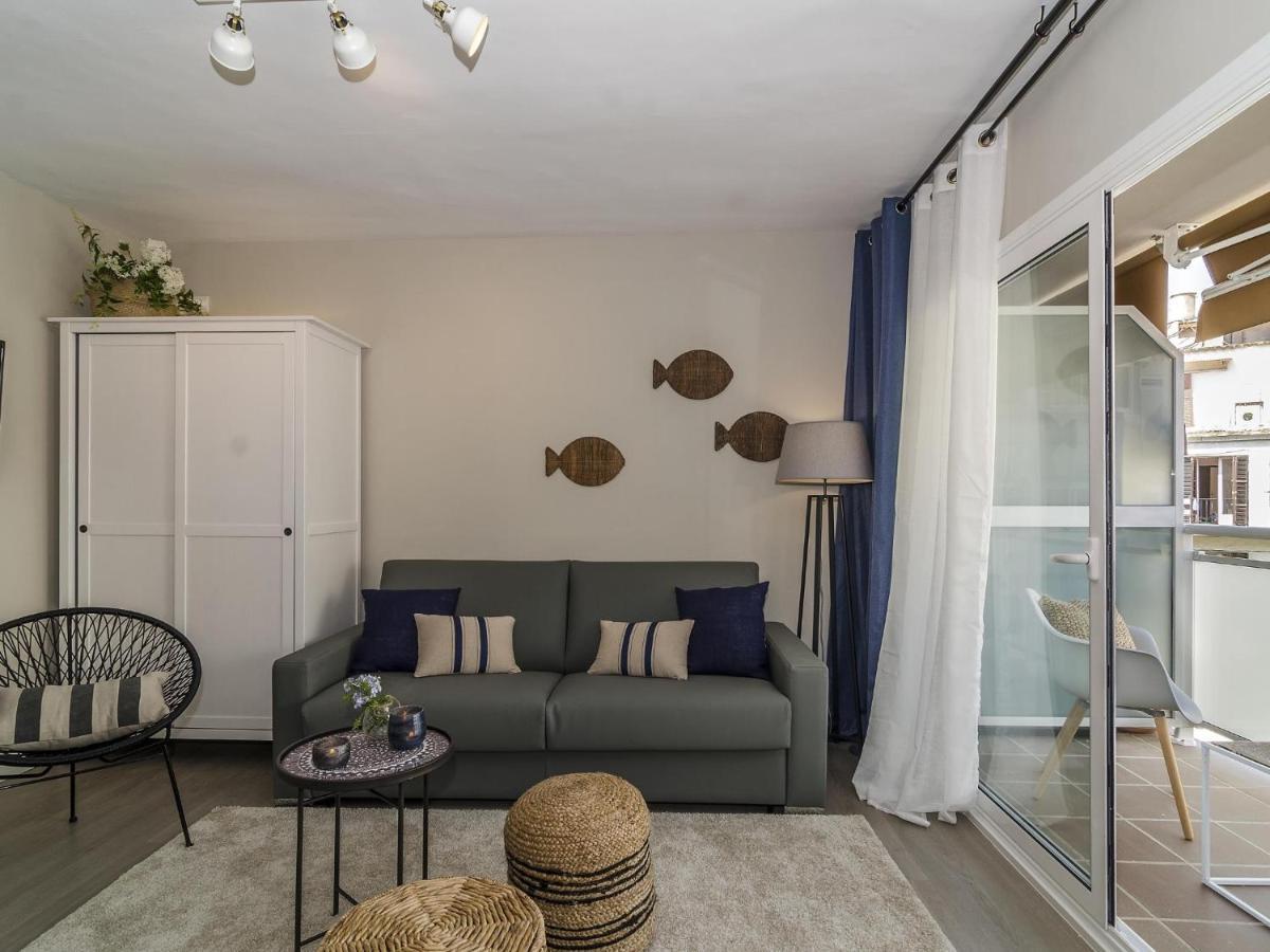 Apartment Spaces Deluxe Centre *