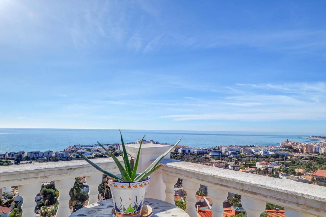 Apartment Malvasia & Lotus With Sea Views By Hello Homes