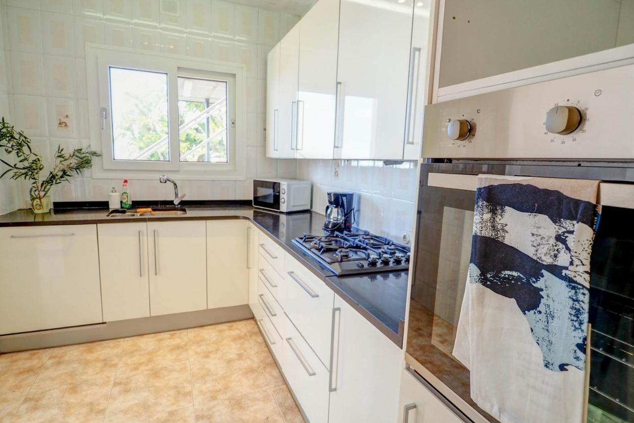 Malvasia & Lotus With Sea Views By Hello Homes Apartamento Sitges