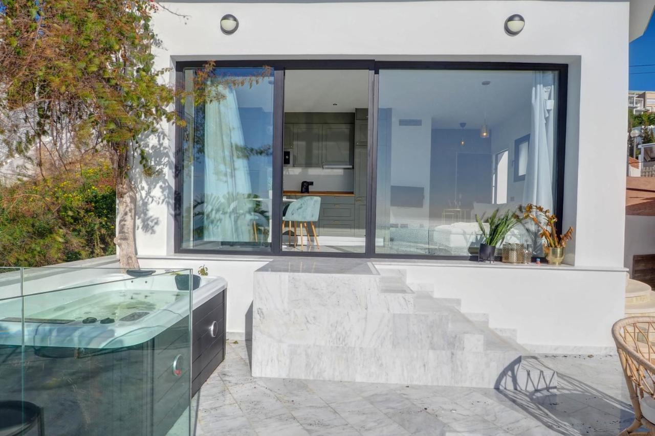 Malvasia & Lotus With Sea Views By Hello Homes * Sitges