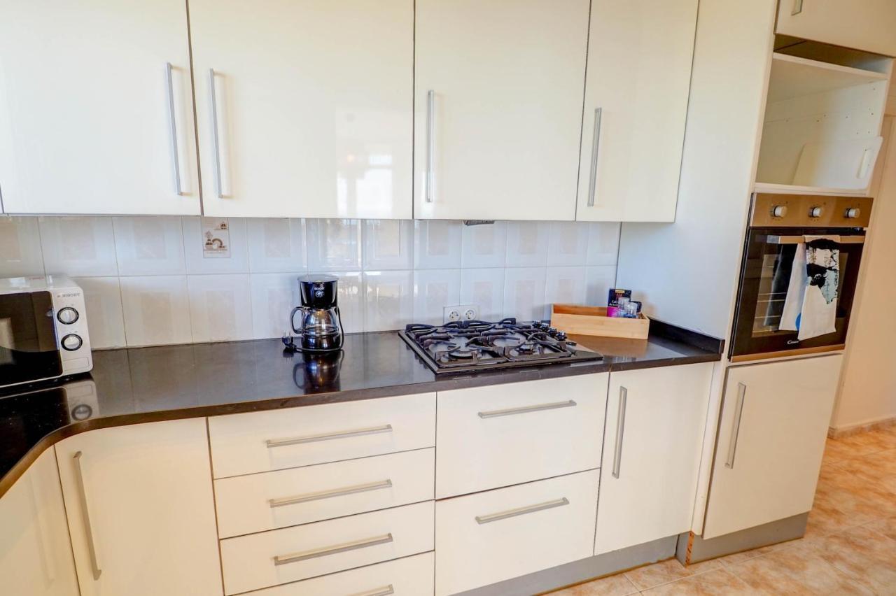 Malvasia & Lotus With Sea Views By Hello Homes Apartment Sitges