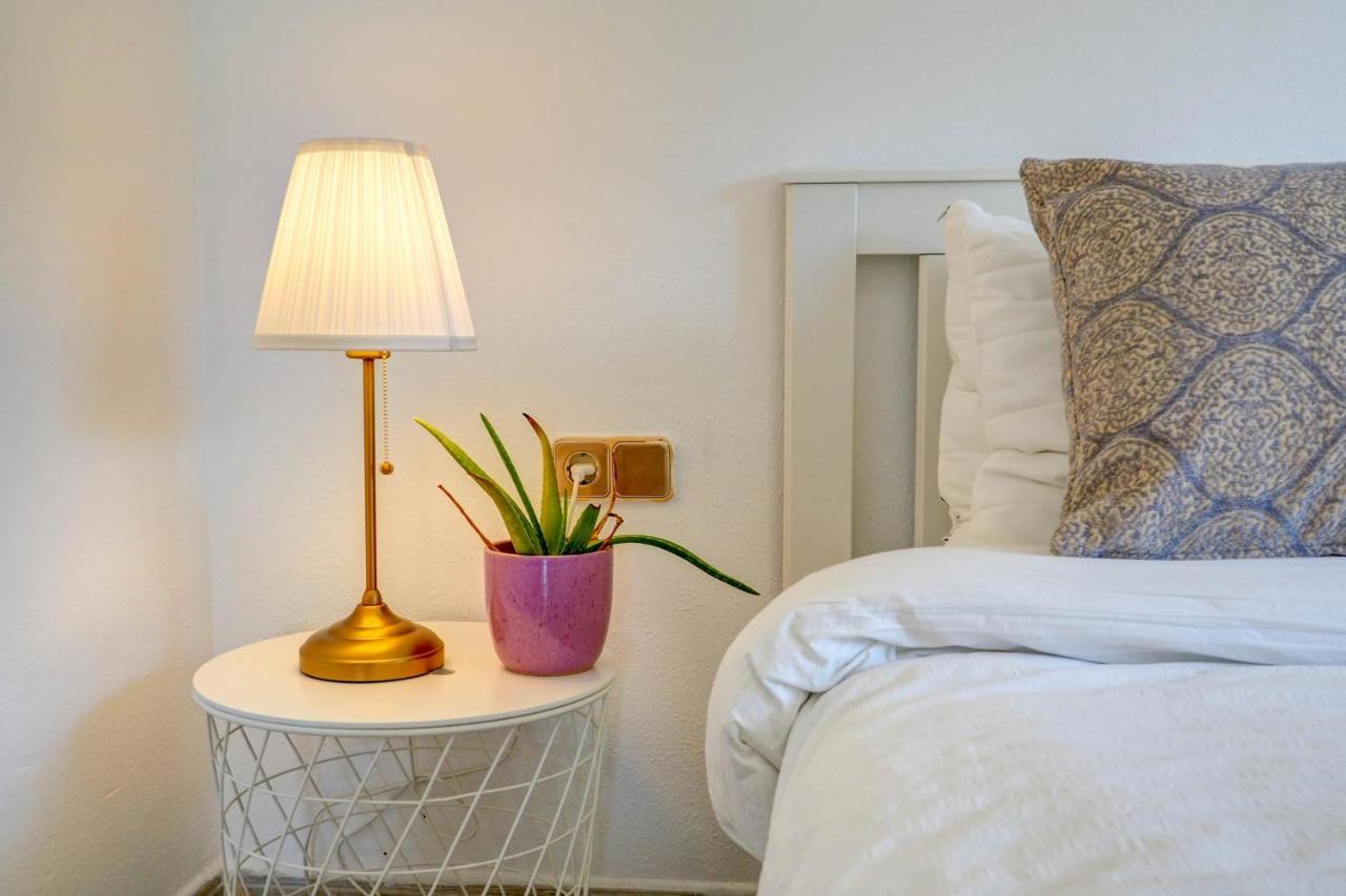 Apartment Malvasia & Lotus With Sea Views By Hello Homes *