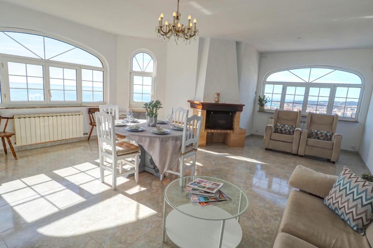Malvasia & Lotus With Sea Views By Hello Homes Apartamento