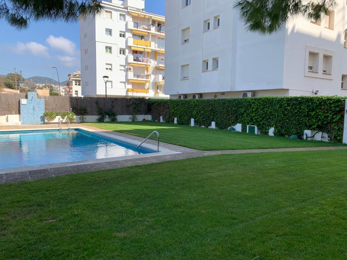 Spaces Oasis Penthouse 3 Bedroom, 2 Bathroom, Terrace, Pool, Sleeps Up To 6 Apartment *