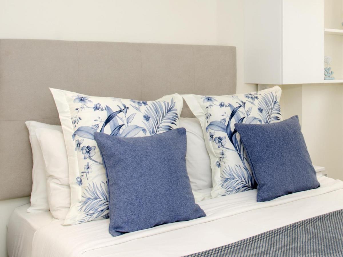 Appartement Spaces Oasis Suites- 4 Bedroom, 4 Ensuite Bathrooms, Terrace, Pool, Centre Sitges
