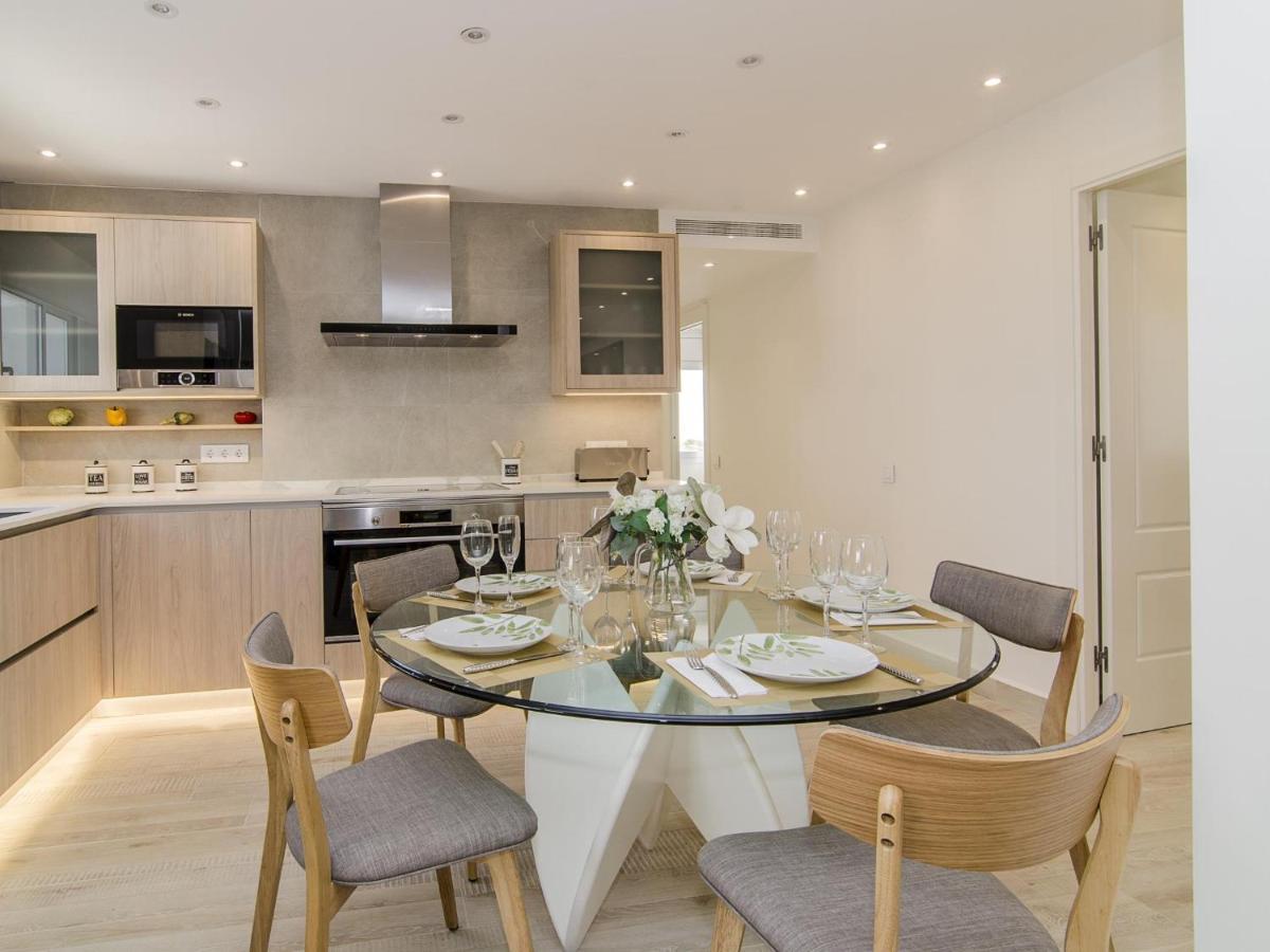 Spaces Oasis Suites- 4 Bedroom, 4 Ensuite Bathrooms, Terrace, Pool, Centre Appartement Sitges